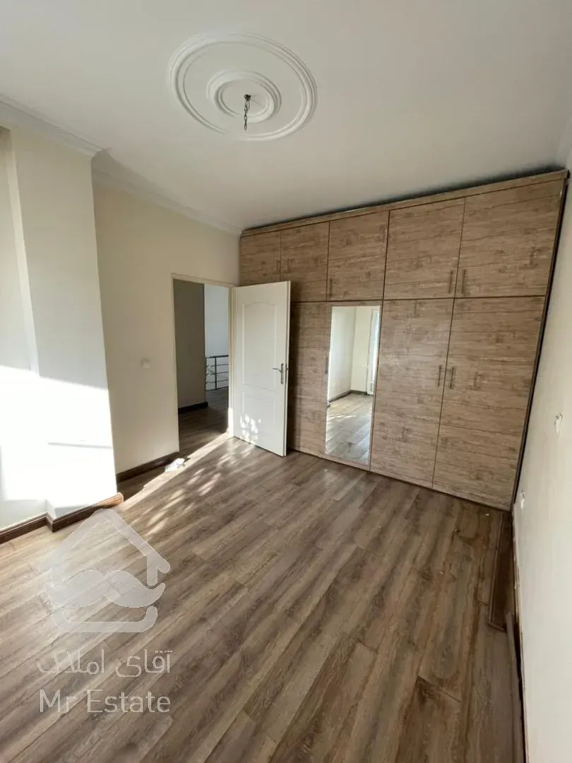 ۱۴۳متر،سندتک برگ،دوبلکس،دو قدمی دریاچه