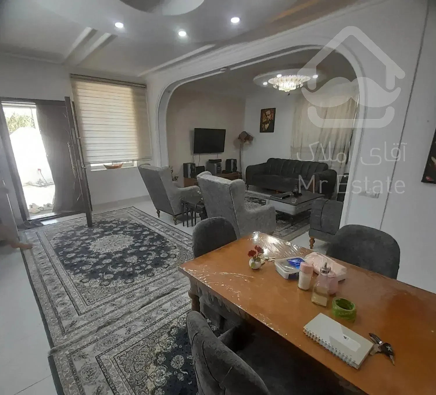 اجاره واحد سه خواب خیابان معلم