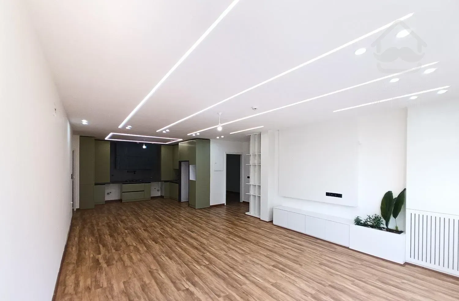 آپارتمان ۹۷ متری نوساز جنوبی صیاد شیرازی