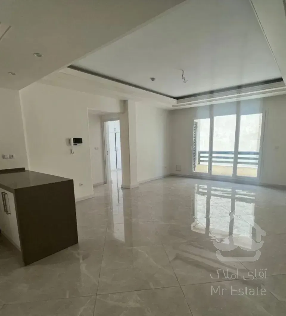 سهروردی شمالی ۱۳۰ متر آکواریوم نور