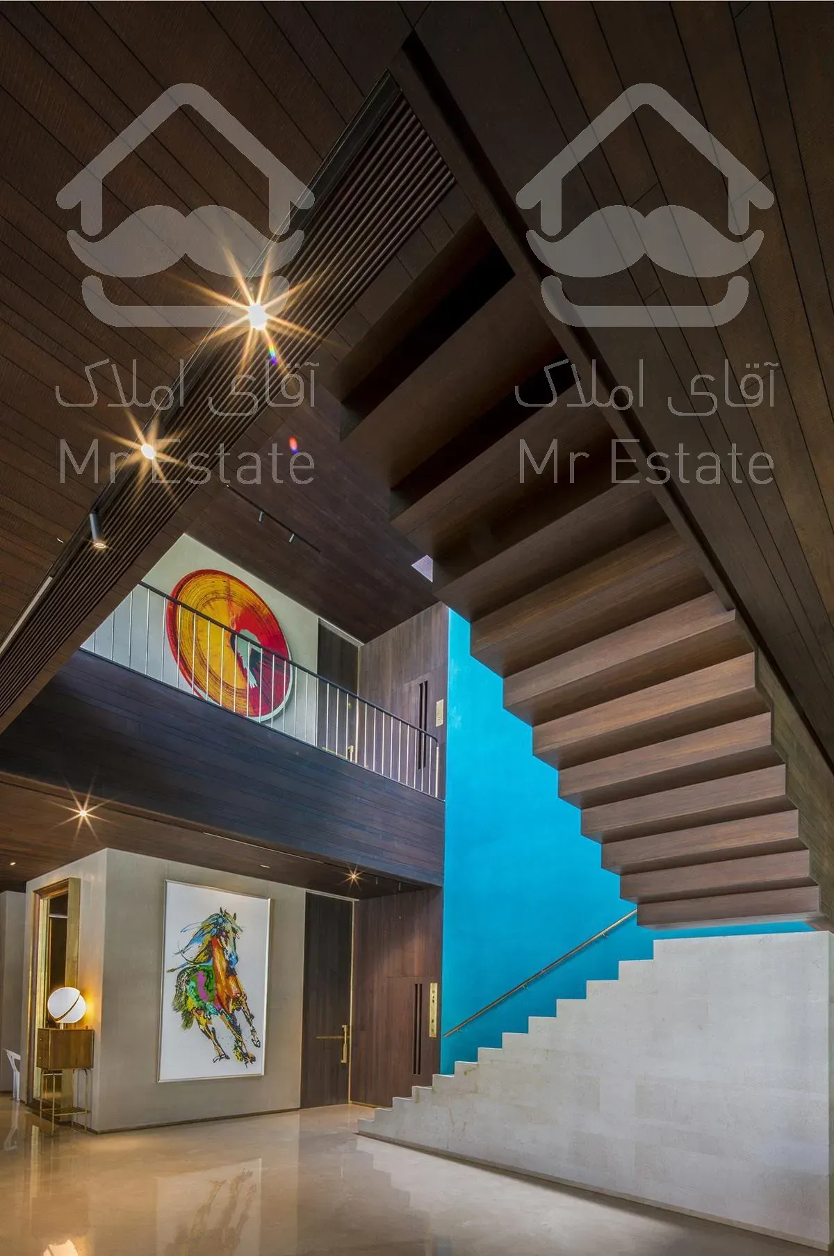 فرشته، ۱۱۰۰ متر ویلای مدرن