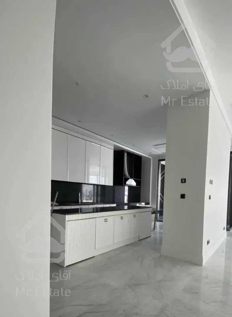 آجودانیه پنت ۲۳۰متری نوساز مدرن فول مشاعات