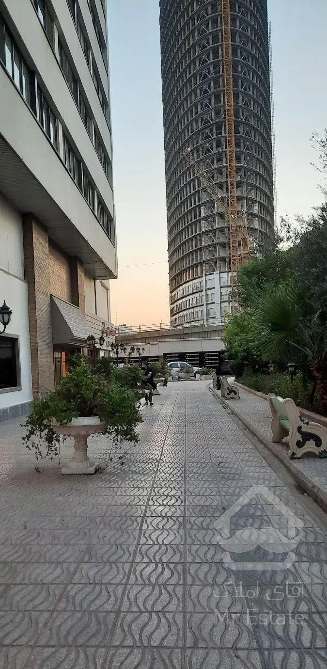 ونک  شیراز 25 متر تجاری