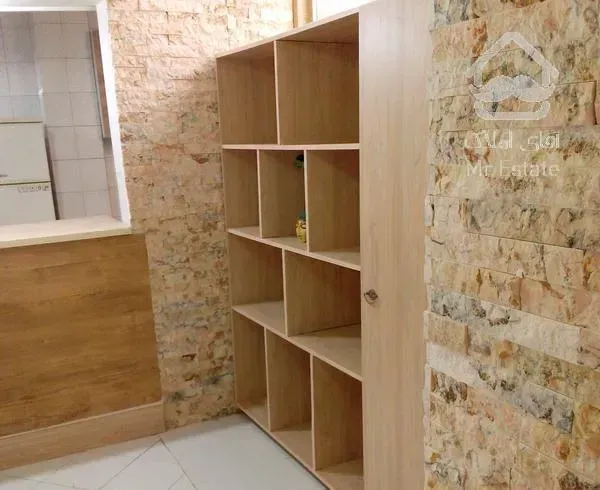 آپارتمان 80 متری خوش نقشه و نور