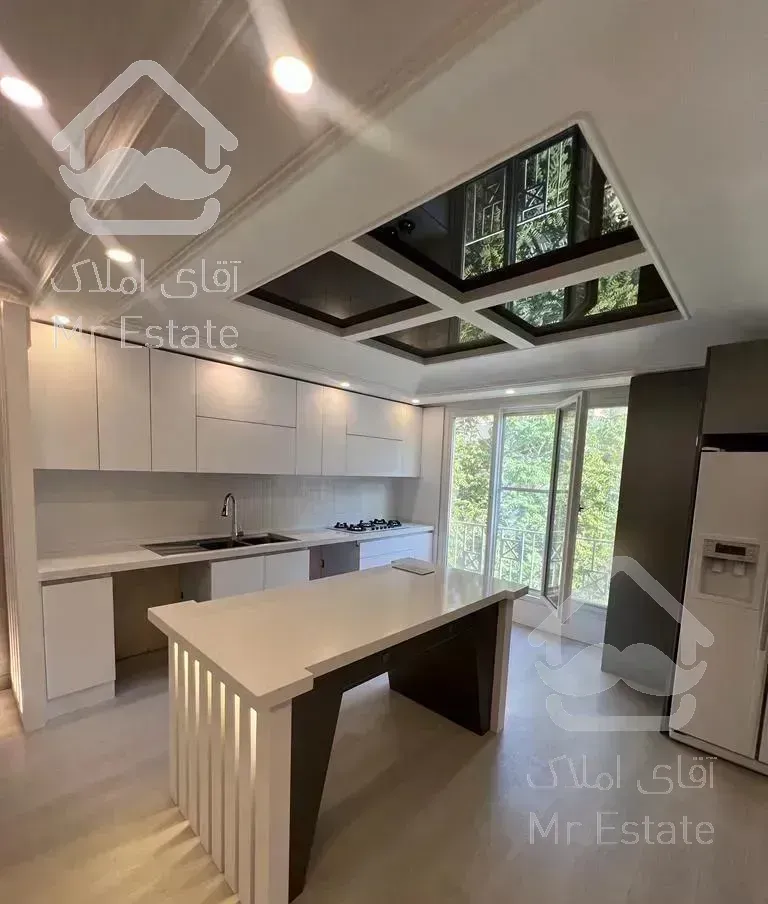 سهروردی شمالی ۲۰۰متر۳خواب تک واحدی