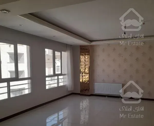 اپارتمان حدودن۱۳۰متردوخواب