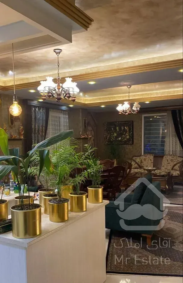 102 متری*لذت زندگی در ارتفاع* ساختمان دو نبشه