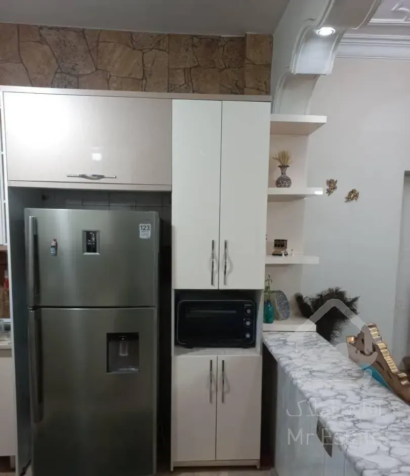 آپارتمان ۷۱ متری ، تک خوابه ، طبقه اول