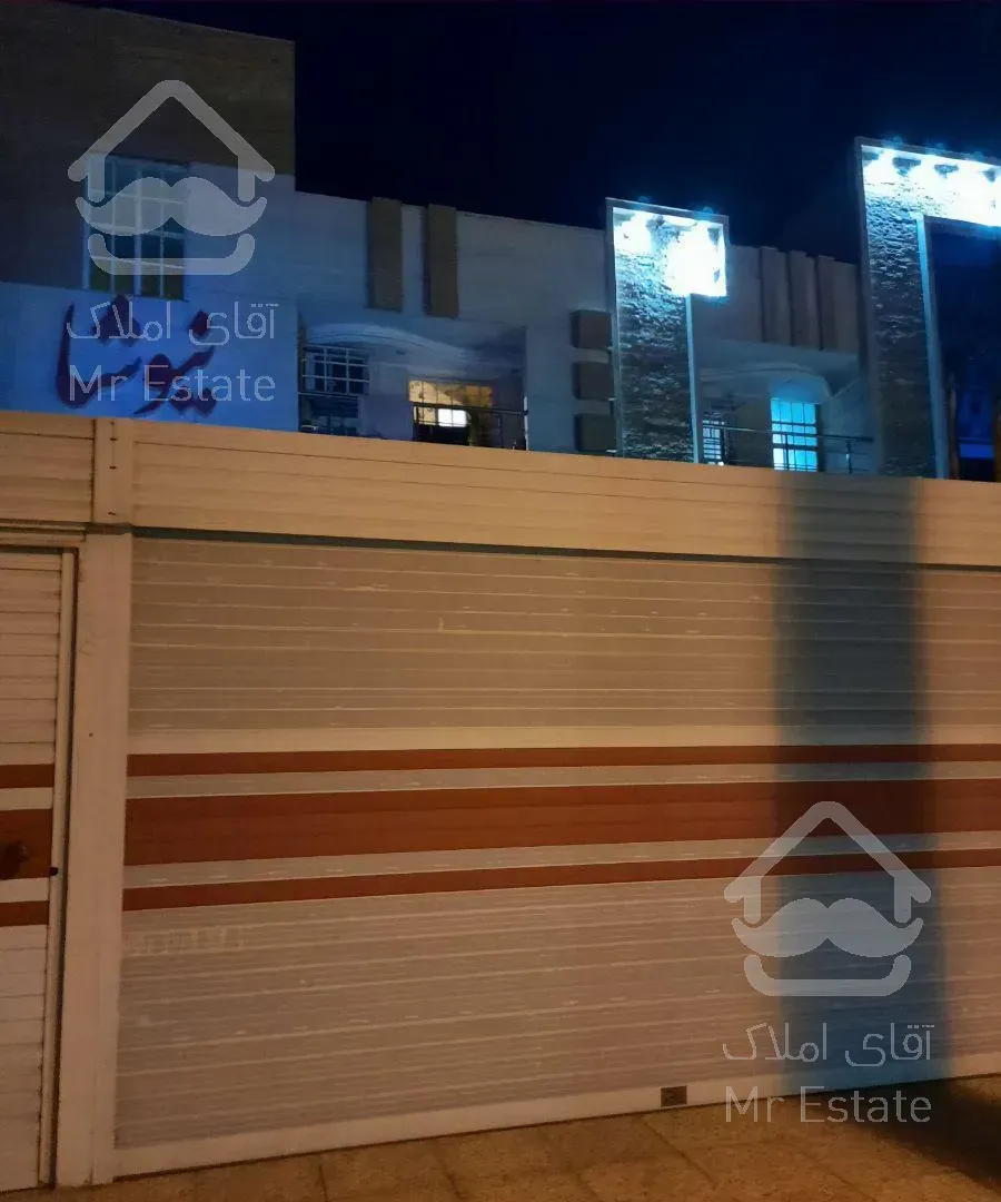 ۶۶متر و۷متر حیاط خلوت که در سند نیست که باآن ۷۳متر