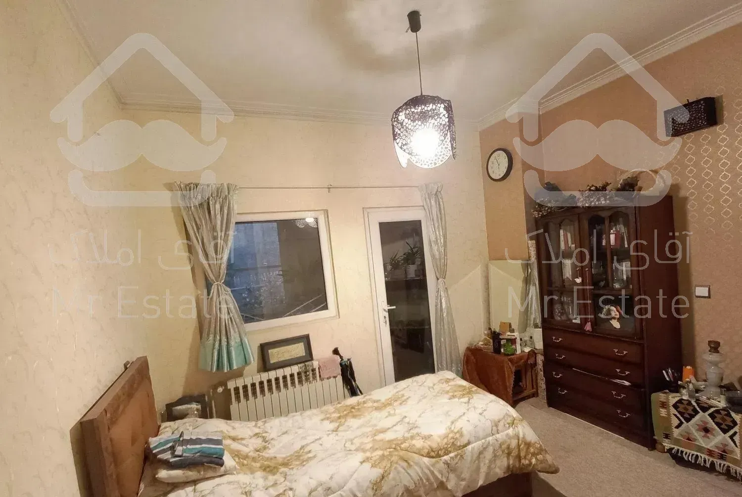 ۱۴۰ متر ۳خ/ ۲ پارکینگ/فول بازسازی/ پارک کوروش