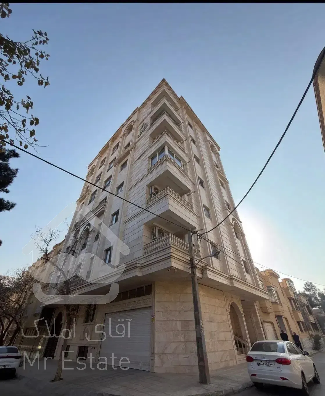 آپارتمان مسکونی صفر دو نبش نزدیک حرم