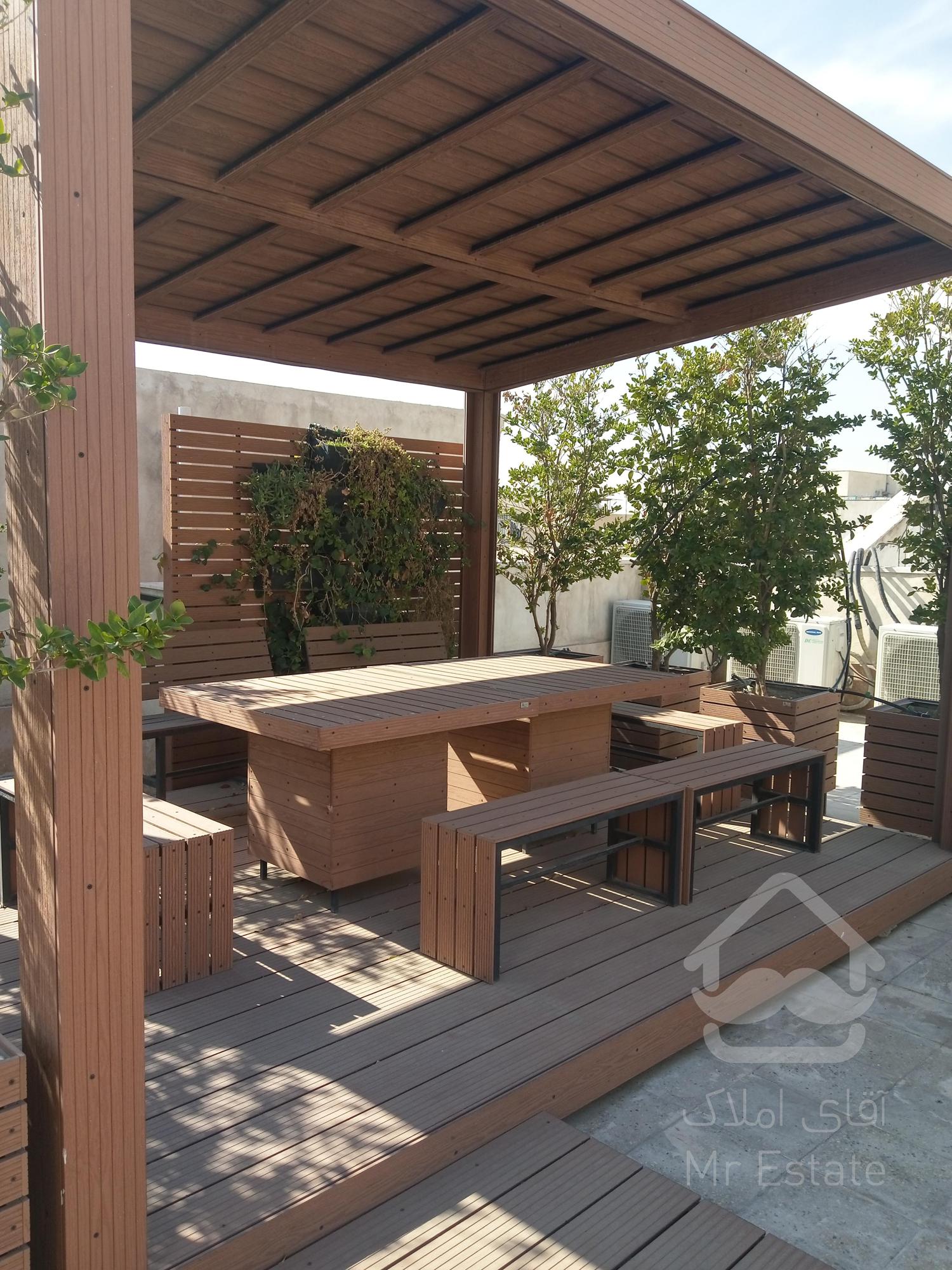 آپارتمان 170 متری ، روف گاردن ، 2 پارکینگ