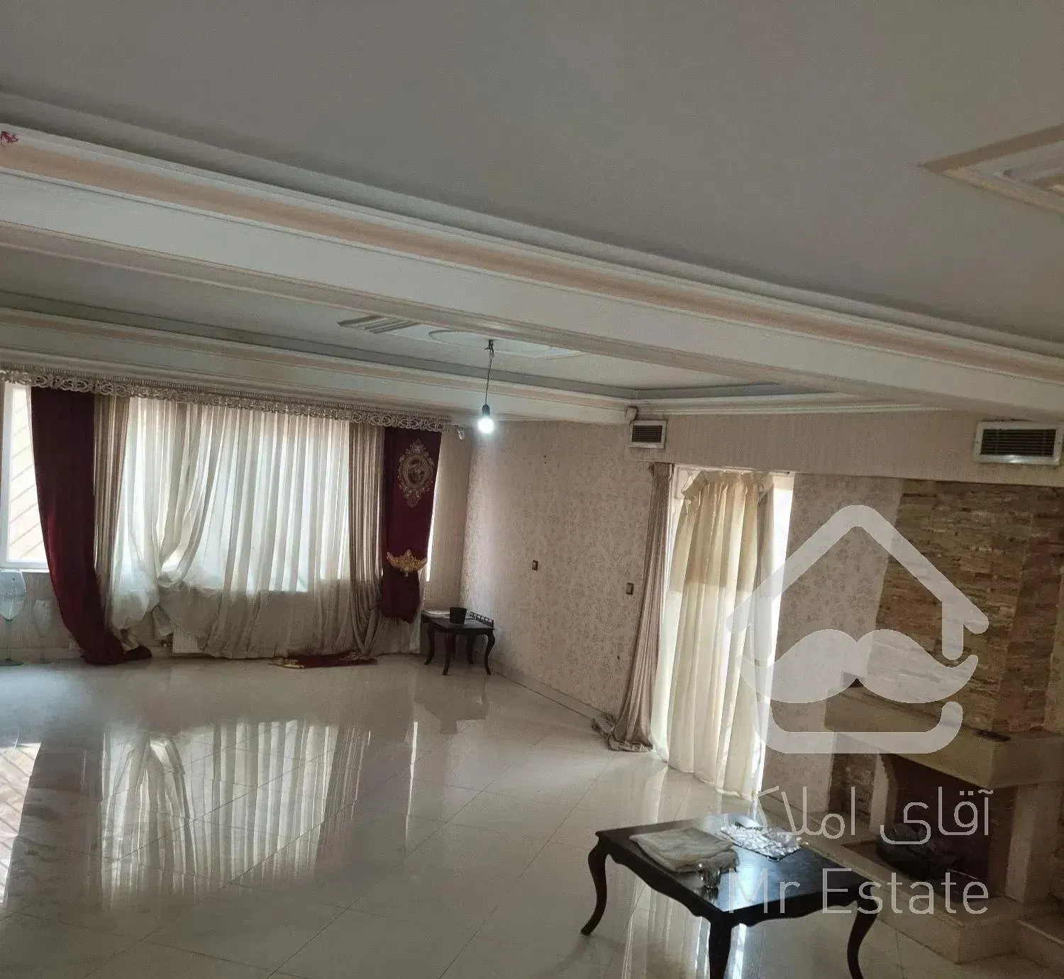 ویلا دربستی 330متر