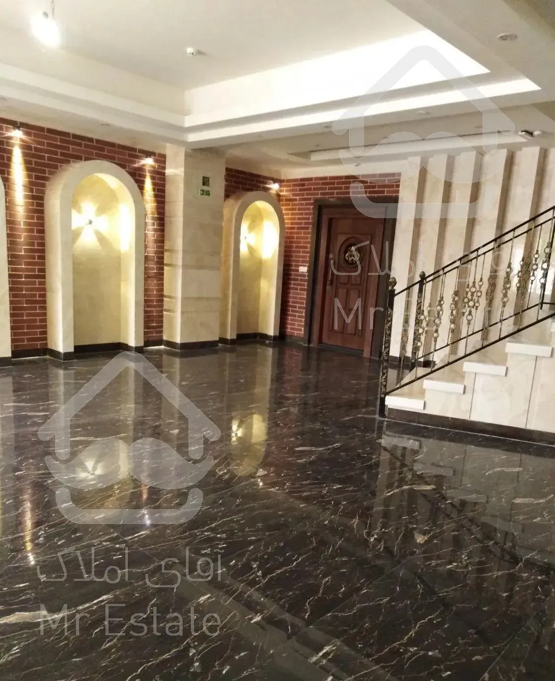 ۱۴٠ متر فاز ۱ گوهردشت نوساز / شمالی رو به خیابان