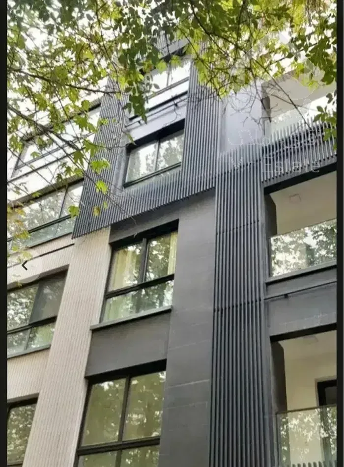 فایل شخصی)تهاتر 140متر3خ/۲پارکینگ/نوساز/تکواحدی