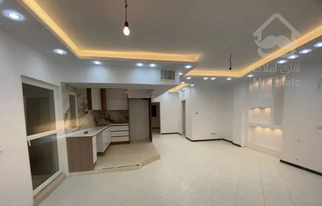 آپارتمان ۸۰ متری/پارکینگ دار/شهرک ابریشم