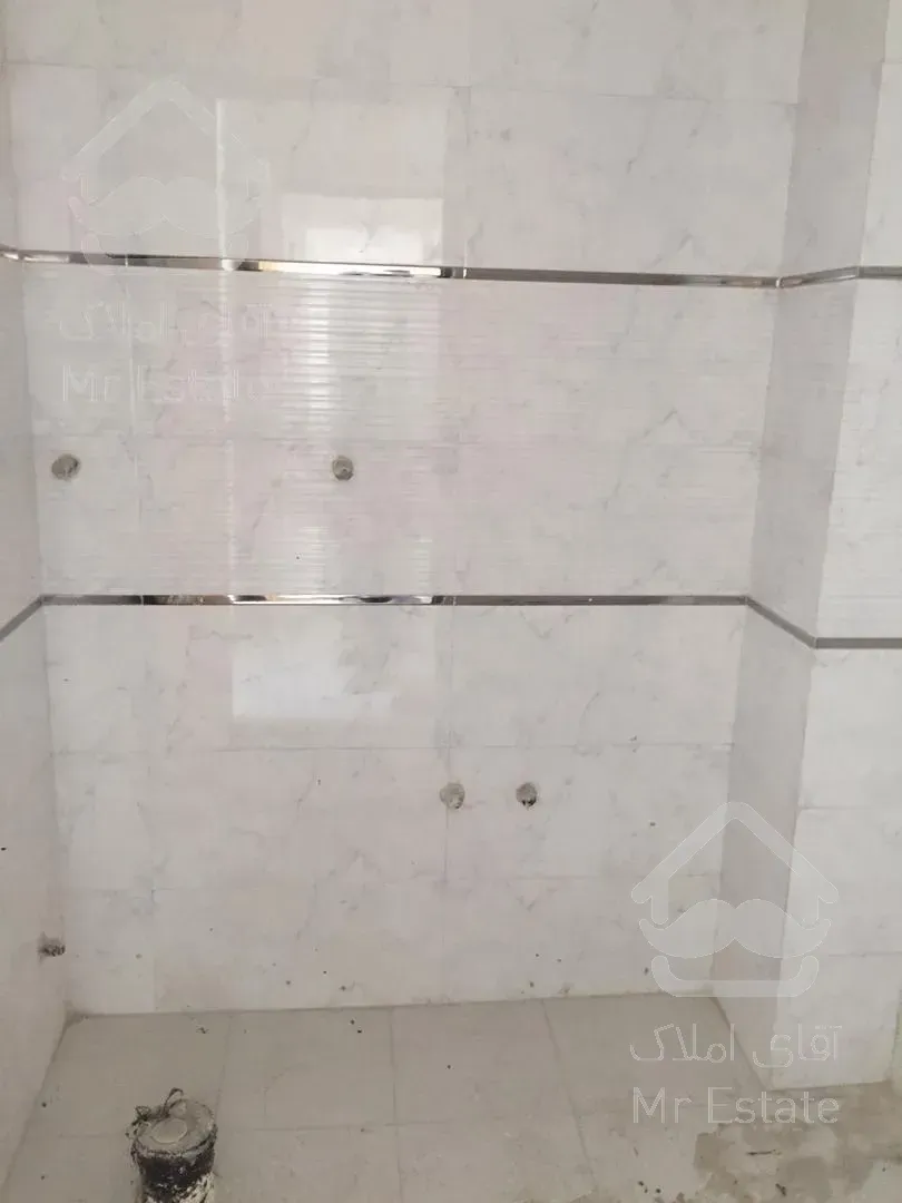 فروش یک واحد مسکونی به متراژ۱۴۰متر طبقه ۱۹