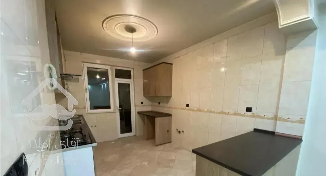 85 متر 2 خواب تکواحدی       ( خوش نقشه )