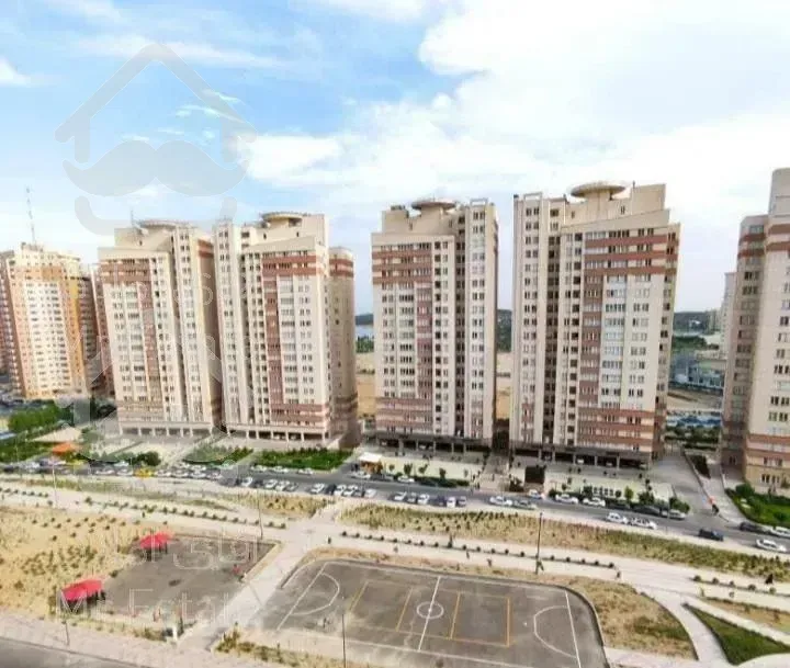 ۱۱۳ متر دو خواب برج آسمان دریاچه