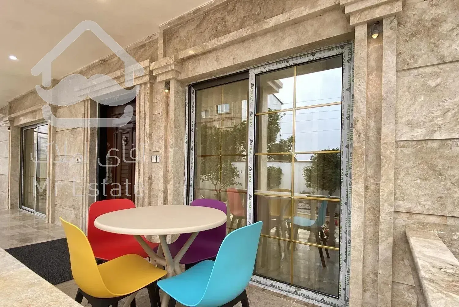 اجاره ویلا استخردار ، جکوزی ، نوساز (مالک هستم)