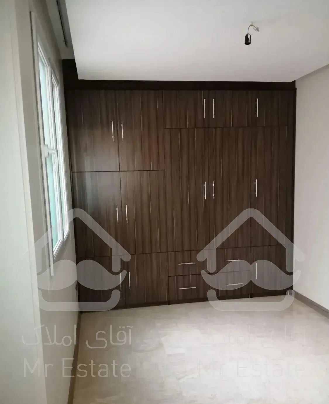 90 متری کیکاووس