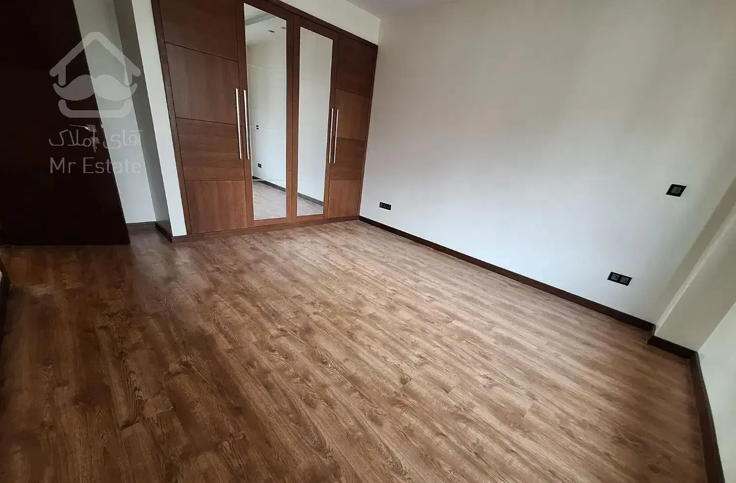 ۱۰۵ متری دروس بلوار شهرزاد