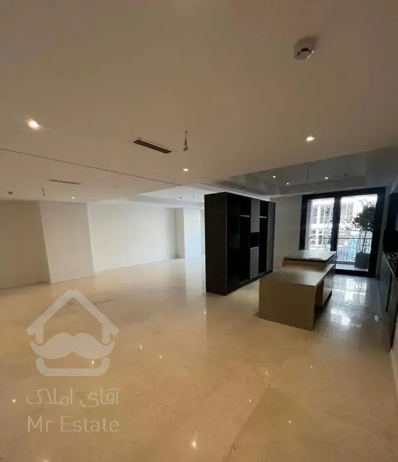 فروش ۲۱۵متر ۳خواب مستر