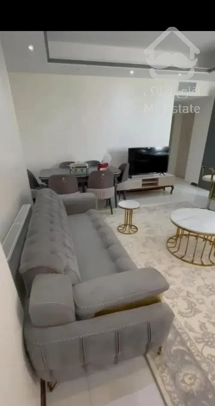 واحد100متری خوش نقشه نوساز/ولی عصر/فول