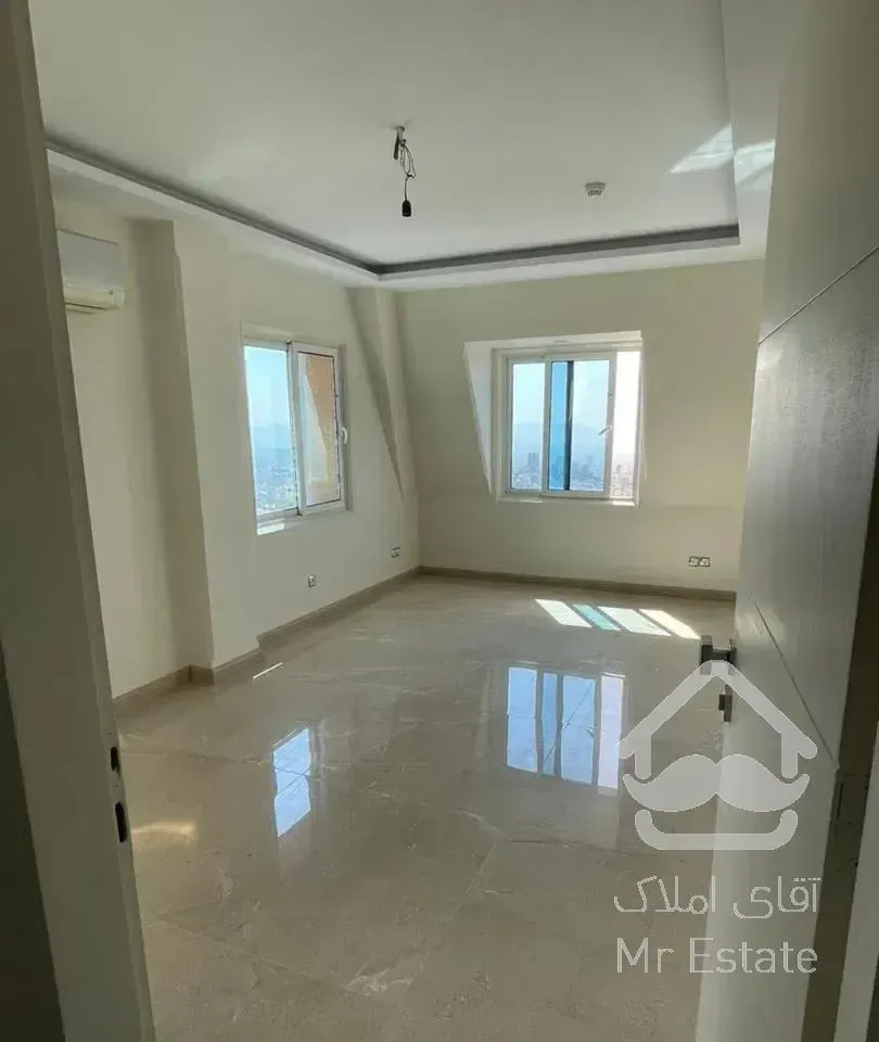 پنت هاووس ۲۷۰ متر ۳ خوابه