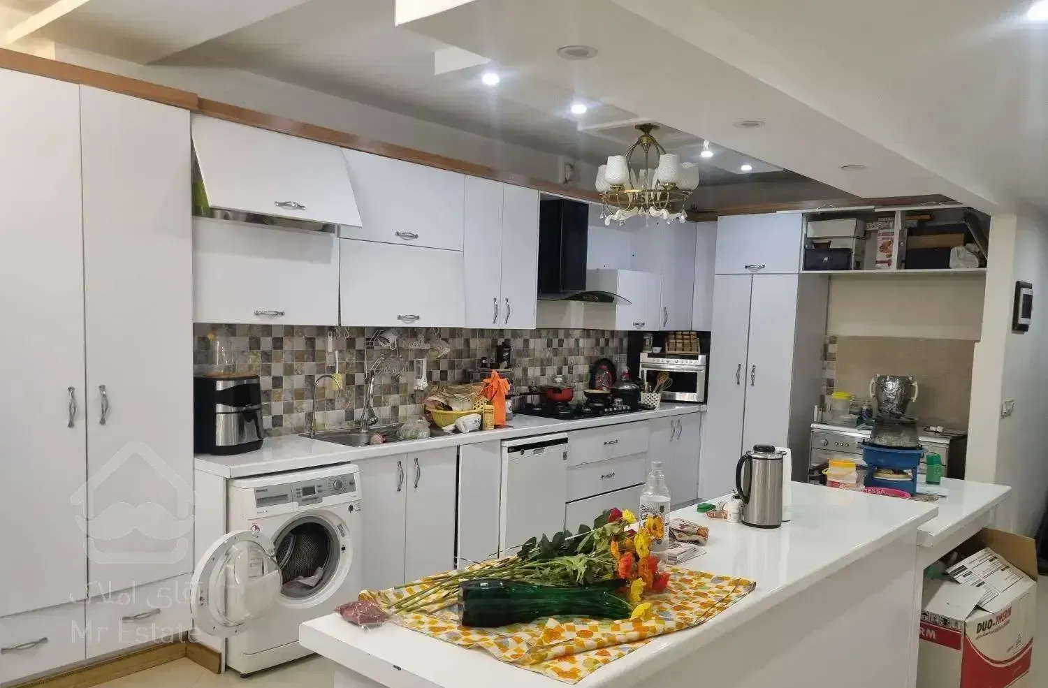 اپارتمان  ۱۷۳ متری ۳ خواب