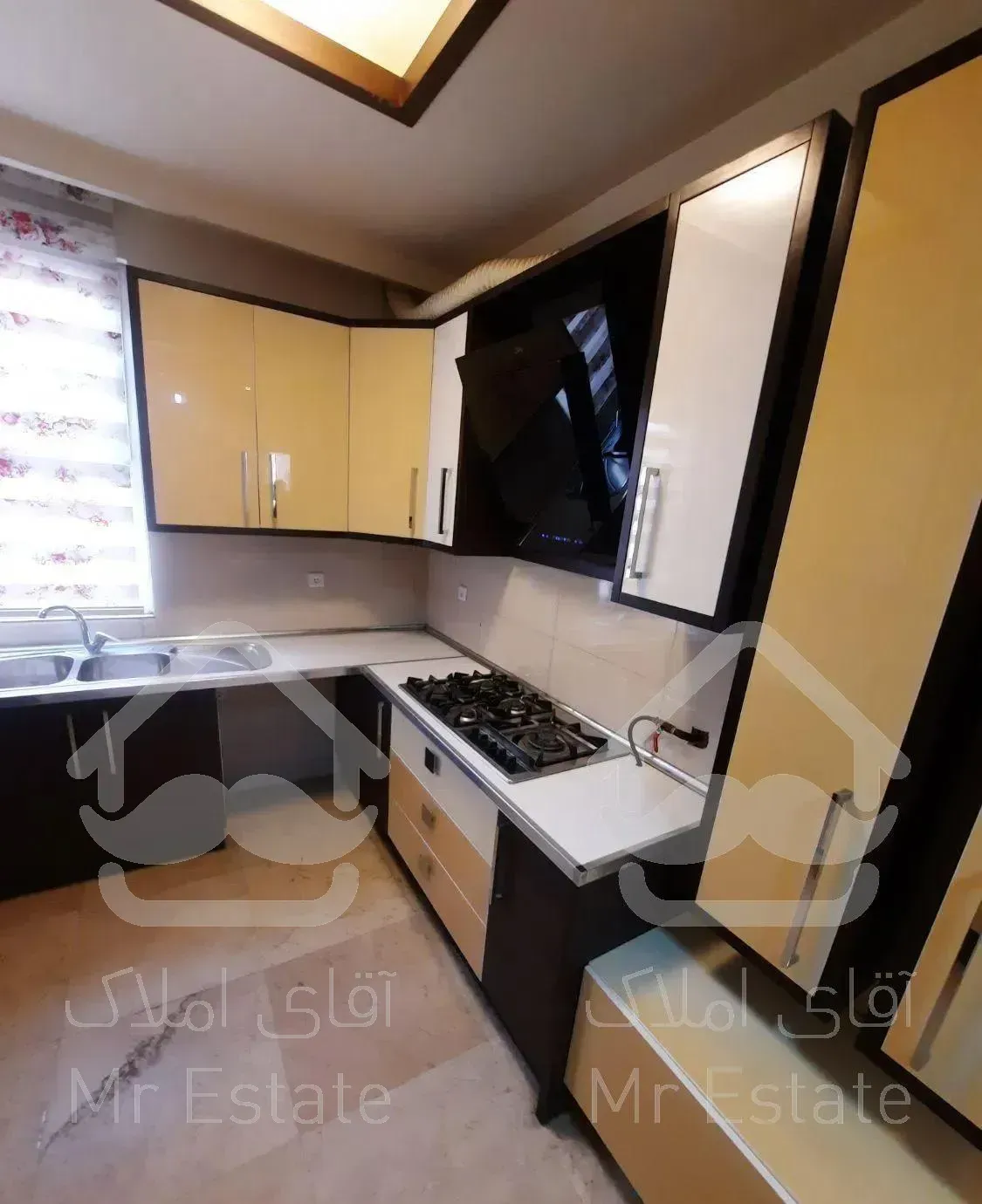 پاسداران ۱۴۰ متر ۳ خواب شیان ویو جنگل