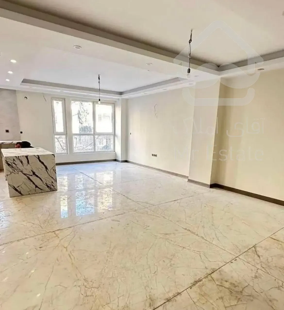 فرمانیه غربی/۱۰۰ متر نور مستقیم/سه ساله واقعی