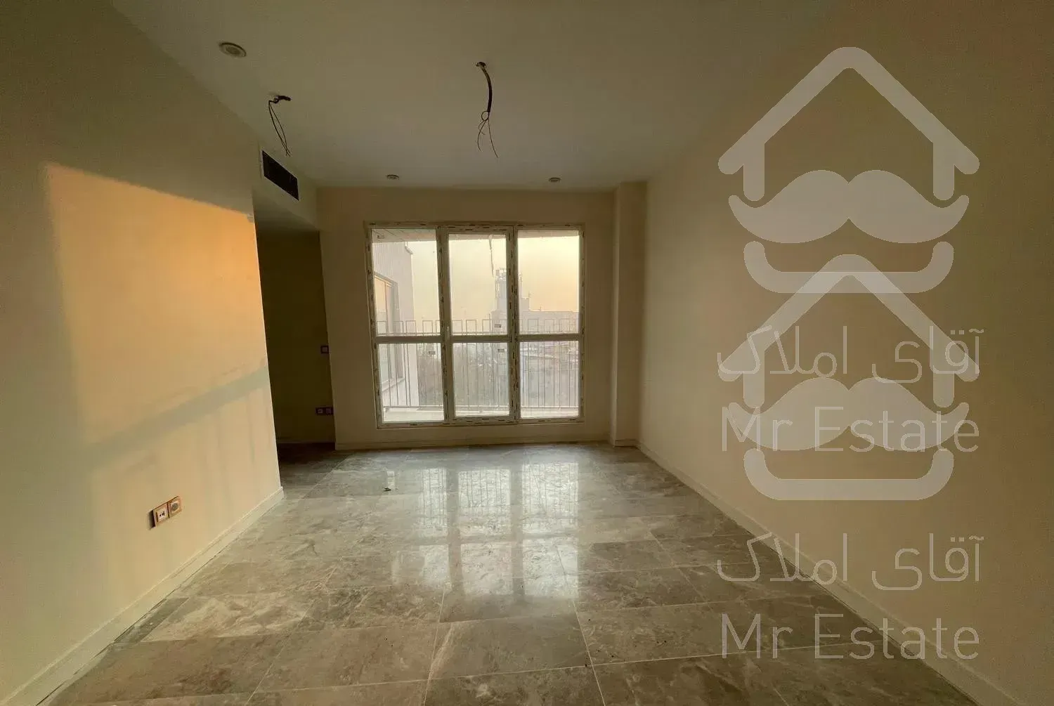 فروش واحد اداری ۱۴۵ متری/موقعیت اداری/جماران