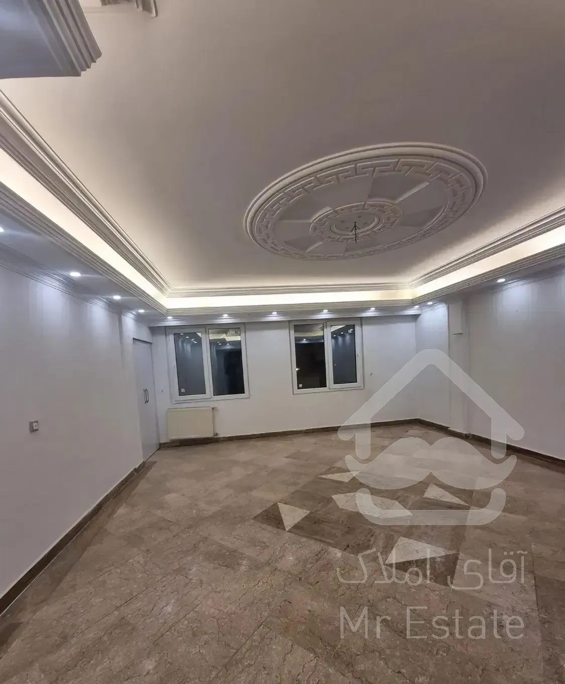 آپارتمان65 متری/پارکینگ/آسانسور/تاپ لوکیشن