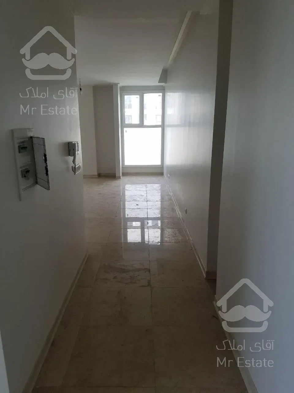 تهاتر 4 طبقه 75 متری نوساز با ملک کلنگی