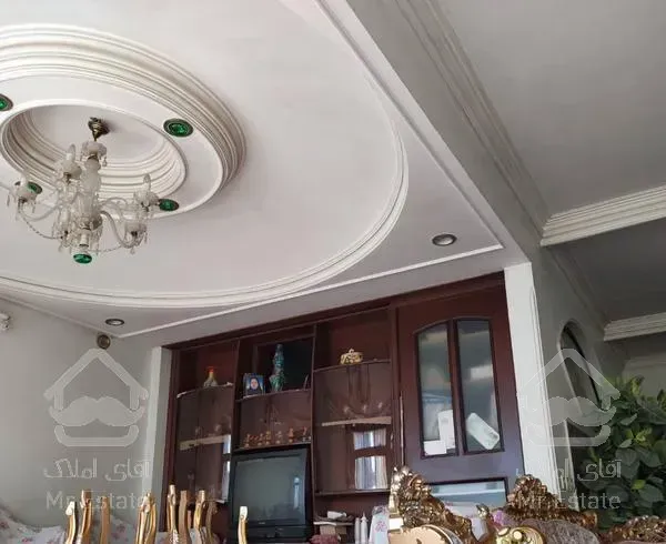 آپارتمان توحید میانی