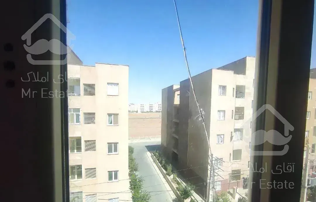 آپارتمان ۸۵ متری فول پرند