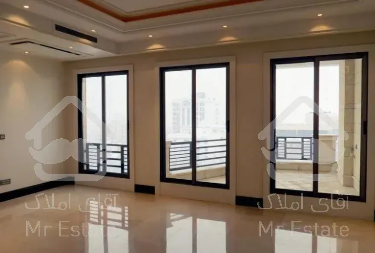 آپارتمان۳۰۰مترنیاوران فول کلیدنخورده تراس بزرگ