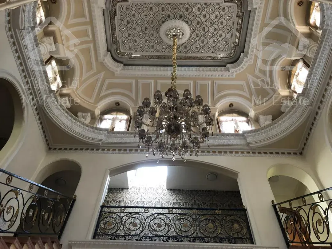 خرید ویلا نیاوران