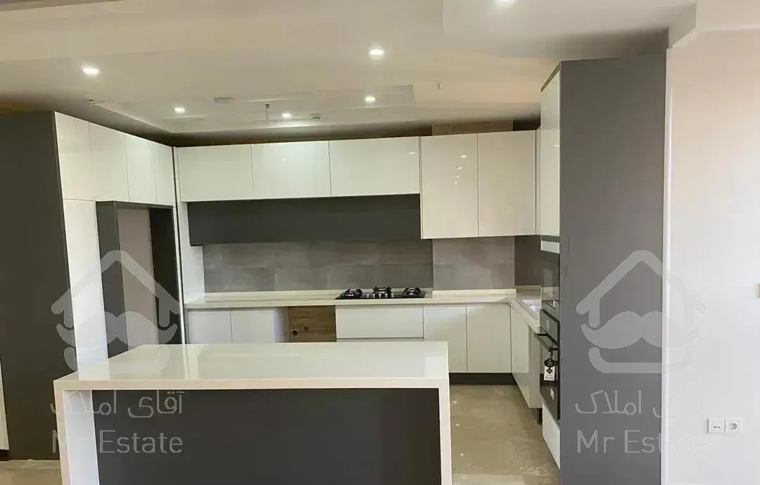 116متر/نفت/نوساز/2پارکینگ سندی/مناسب سرمایه گذاری