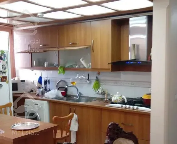 اپارتمان ۱۰۸ متری نزدیک دریاچه مجتمع امین