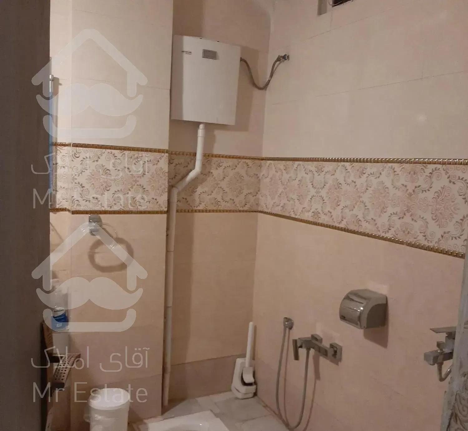 نجات الهی 72 متر دو خواب بازسازی شده