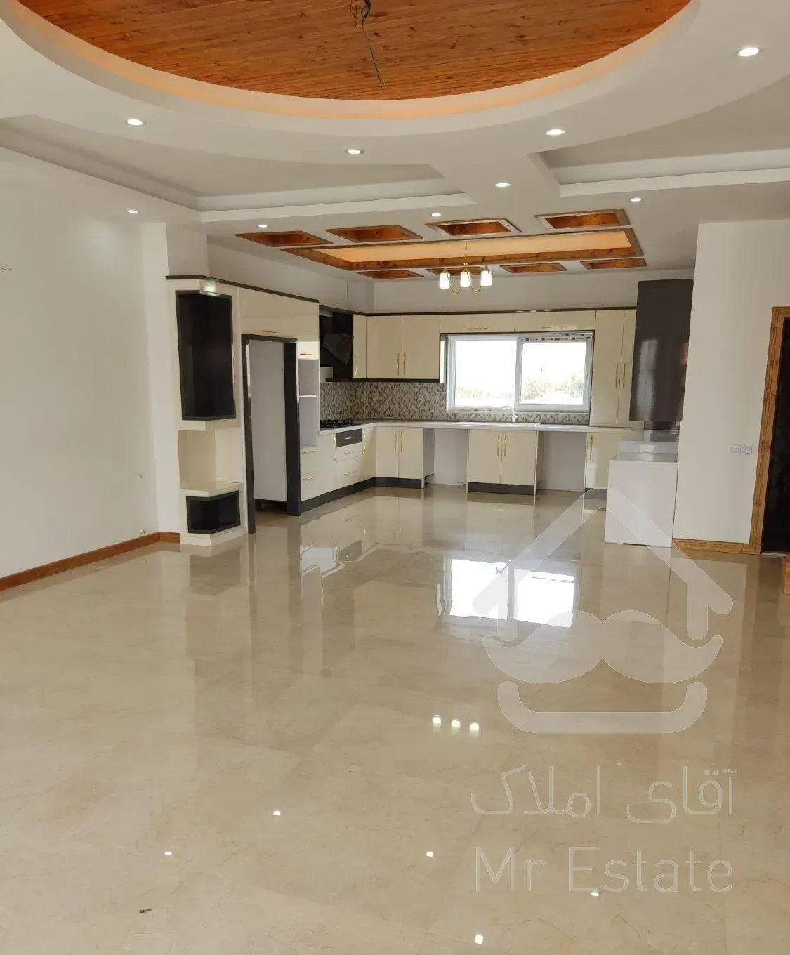 فروش ویلا نوساز کلاسیک 4خواب اتوبان دریاکنار