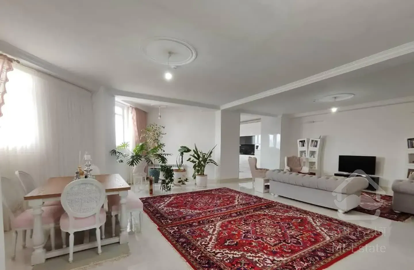 فروش آپارتمان ۱۷۲ متری ۳ خوابه