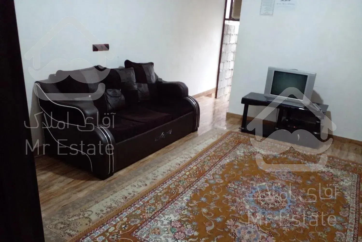 دوخوابه تمیز نوساز با کولر و پارکینگ