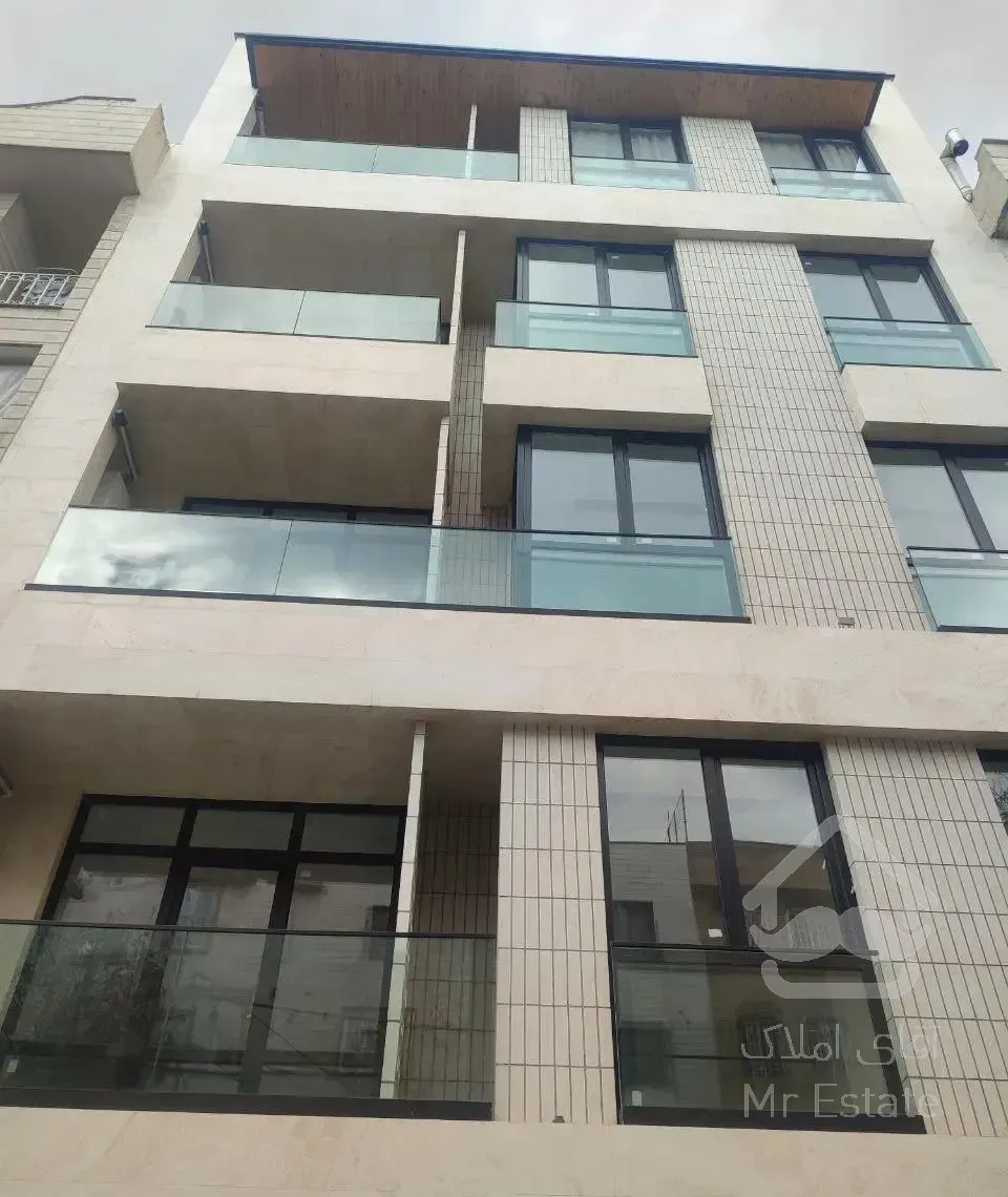 فروش آپارتمان ۱۴۰ متری ۳خوابه