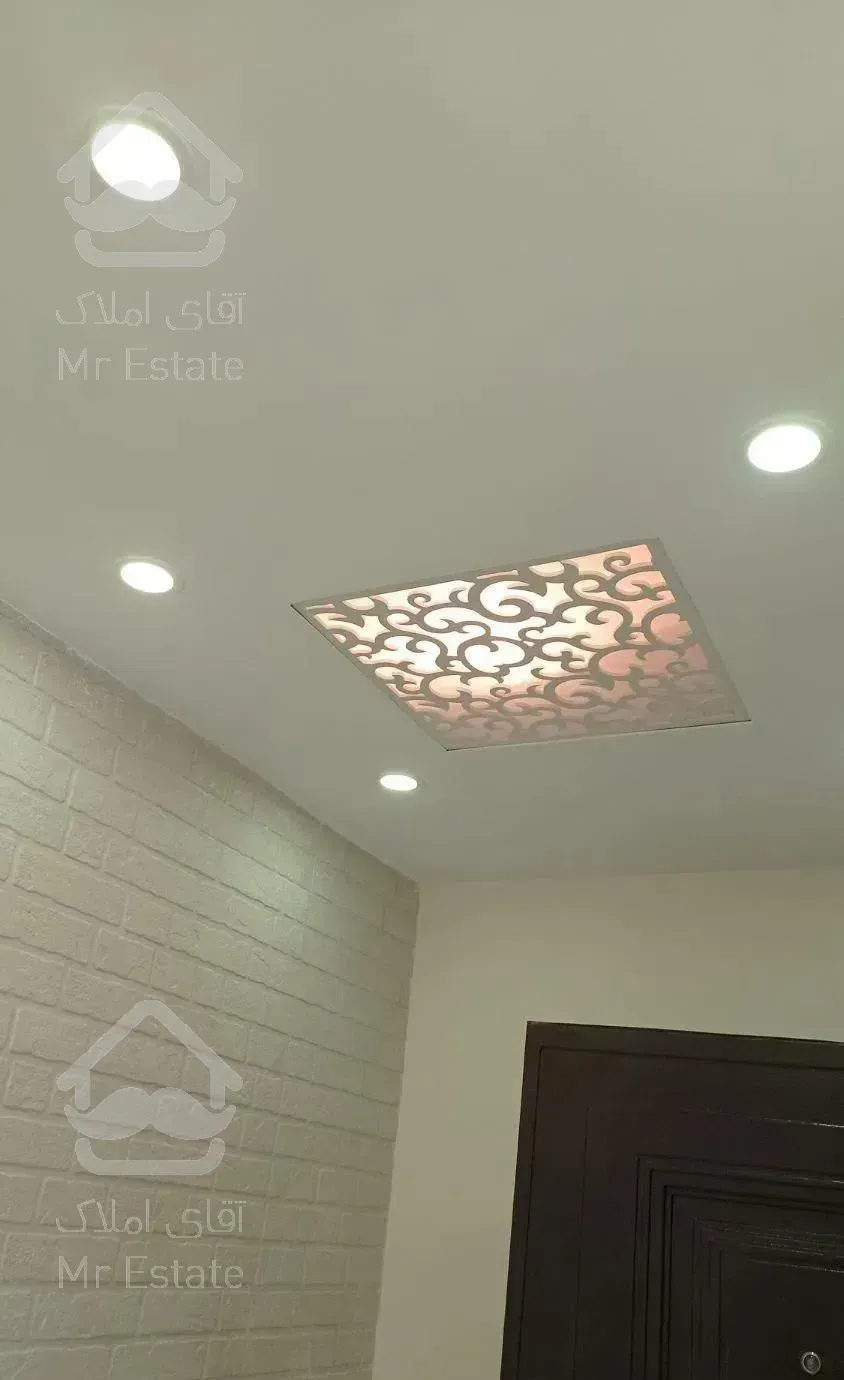 آپارتمان ۱۰۰متردو خوابه شهر پردیس خریدارکارشناسی