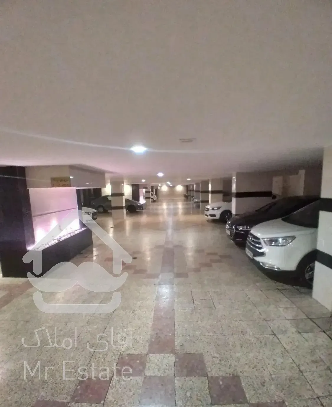 ۱۳۰ متر/۳خواب/فول امکانات