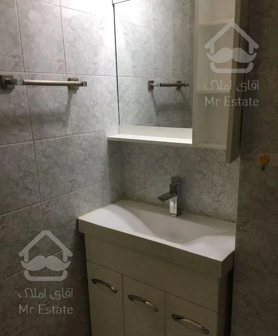 ۱۳۰ متر ۳خواب بر خیابان دربند