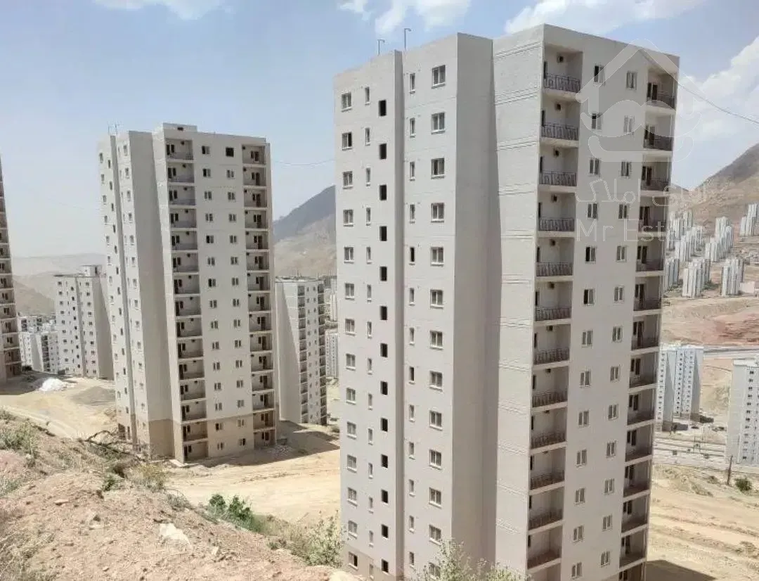 فروش آپارتمان ۸۷ متری ۲ خوابه در فاز ۱۱